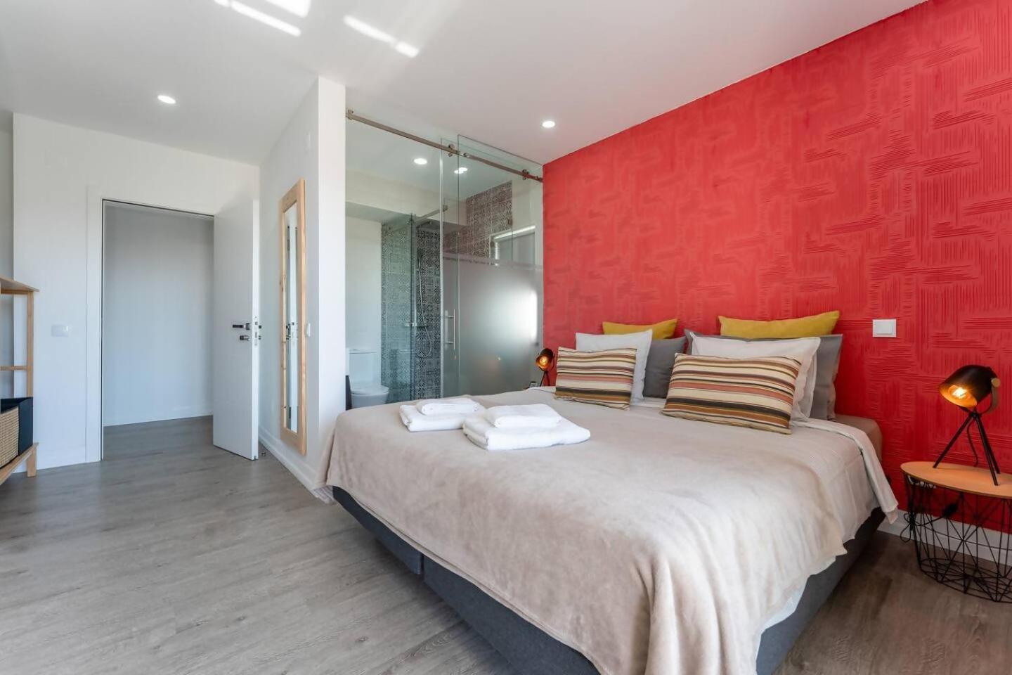 Malpique Heated Pool & Jacuzzi Guest House Albufeira Room photo