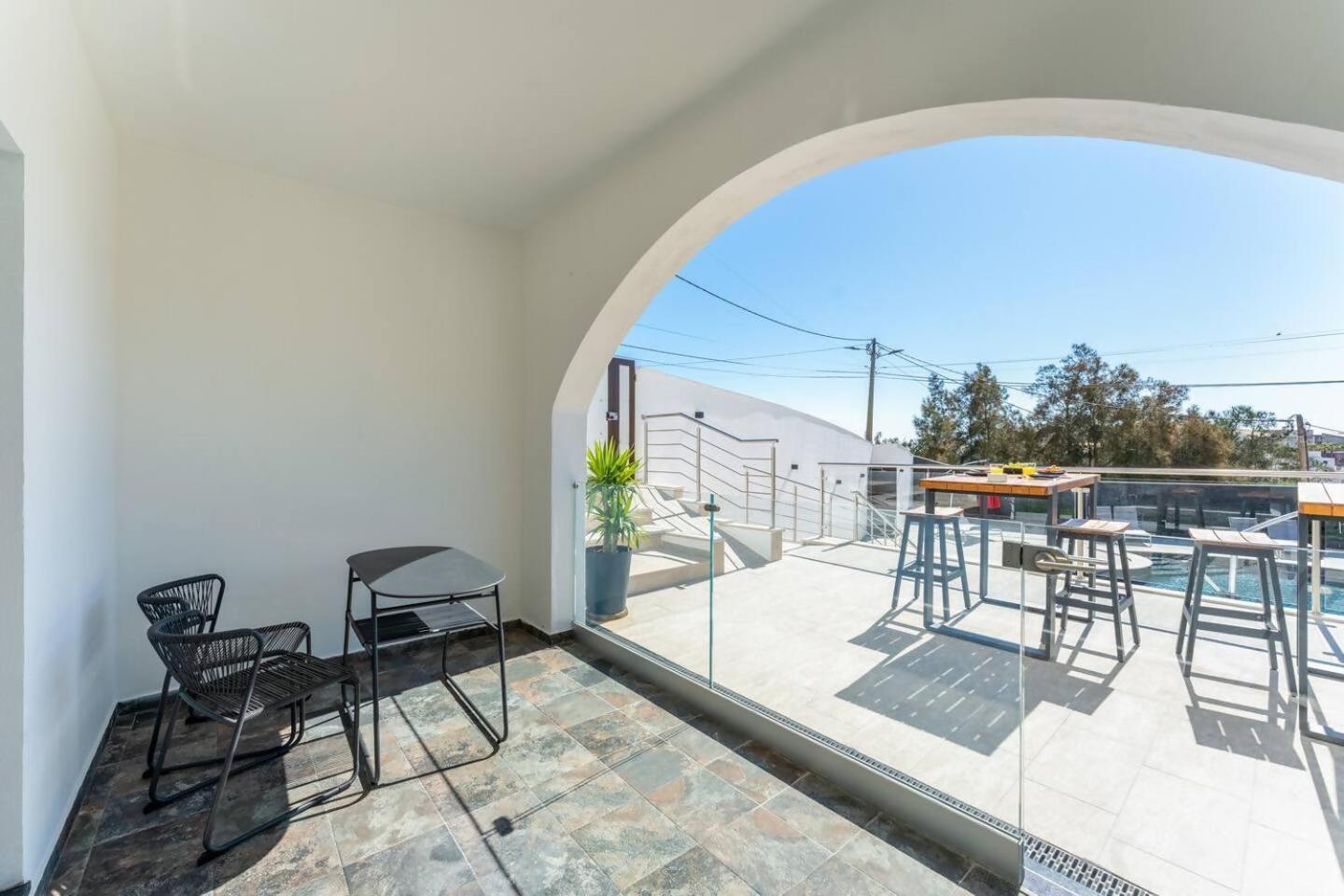 Malpique Heated Pool & Jacuzzi Guest House Albufeira Room photo